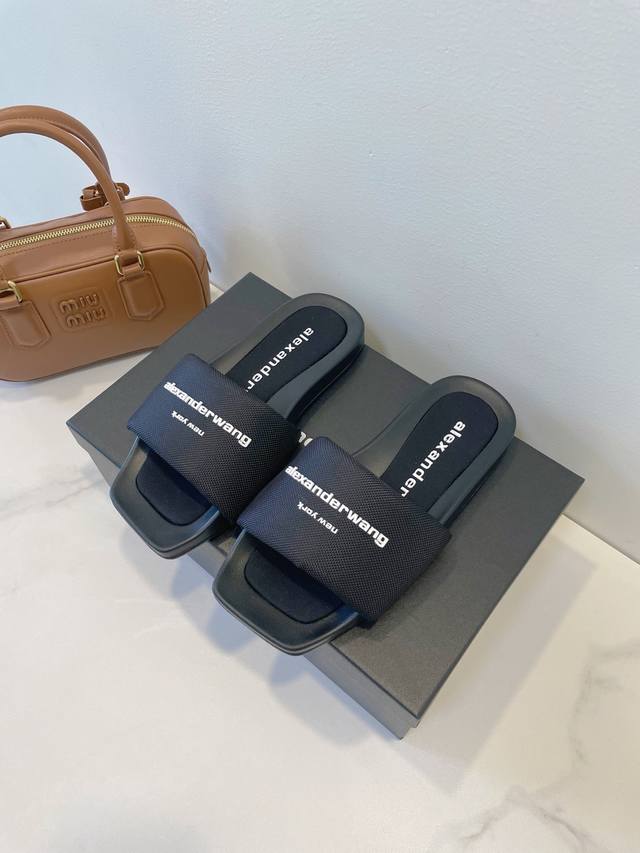 alexanderwang Alexander King Sunny Popular Model Very Popular The Saleswoman