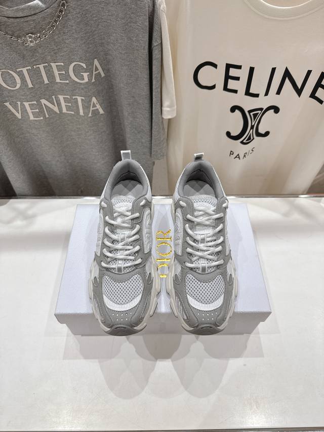 Market High Version Dior* Dior Vibe Sneakers Are The New Models Released In Ss25