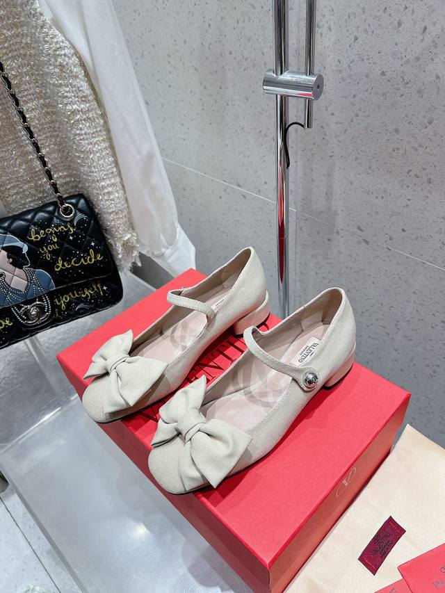 valentino Valentino 25Ss New Bow Rhinestone Mid-Heeled Shoes, High-Heeled Sho