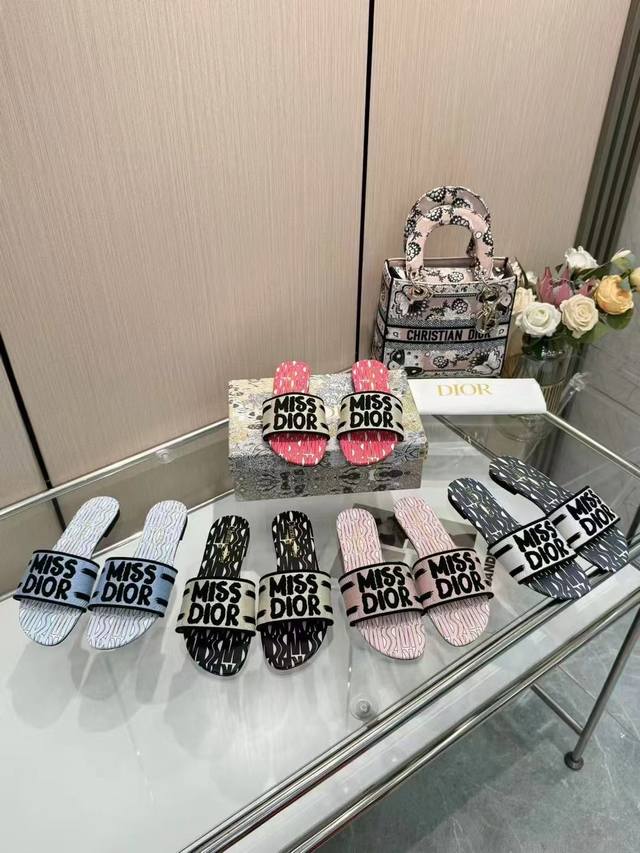 Price: Italian Imported Leather Sole Dior Flat Flip Flops Upper Nylon Cotton Hot