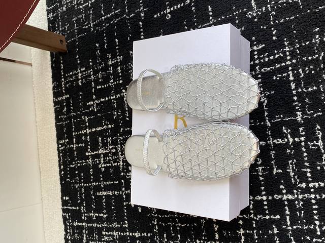 Purchasing Agent Level The Row 25Ss Classic Ballet Half-Slip Woven Slippers. The
