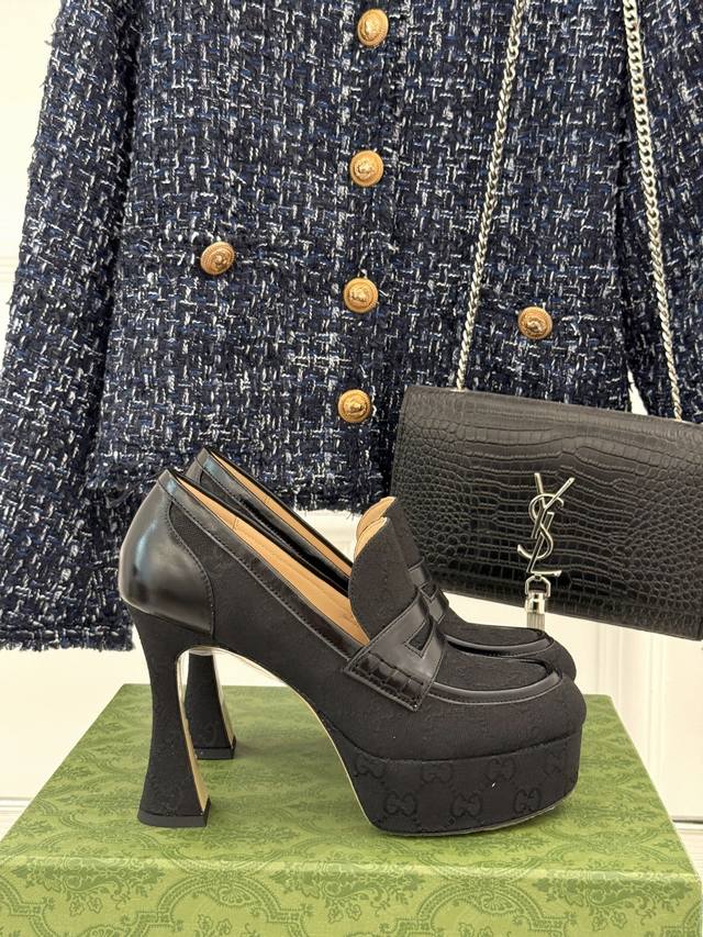 Factory Price Gucc*Classic Hit Rivet Thick-Soled Waterproof Platform High-Heeled