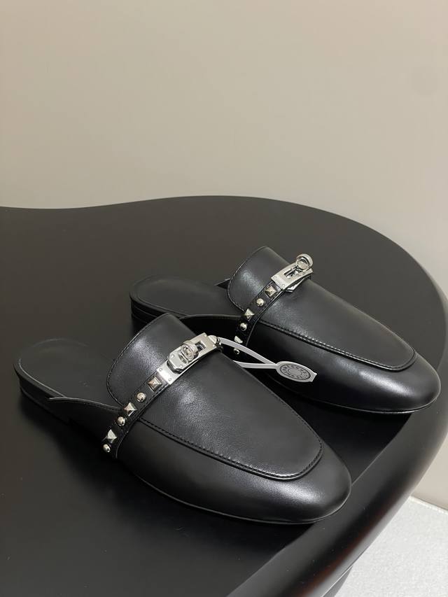 Top Quality Hermes H Oz Rivet Mules Classic Kelly Buckle Closed Toe Half Slipper