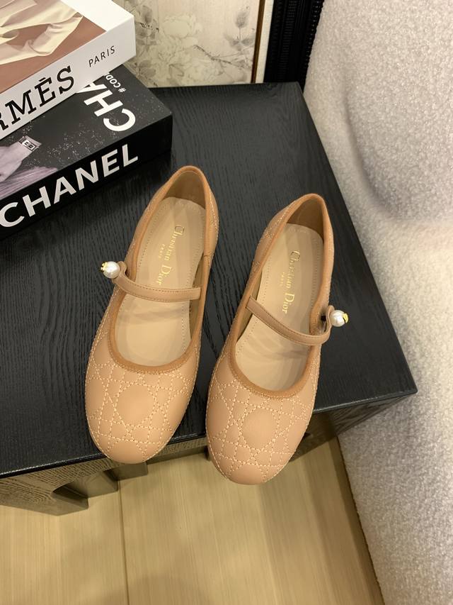 New Spring And Summer Home High Value Holiday Slippers Classic Christian Dio* Pa