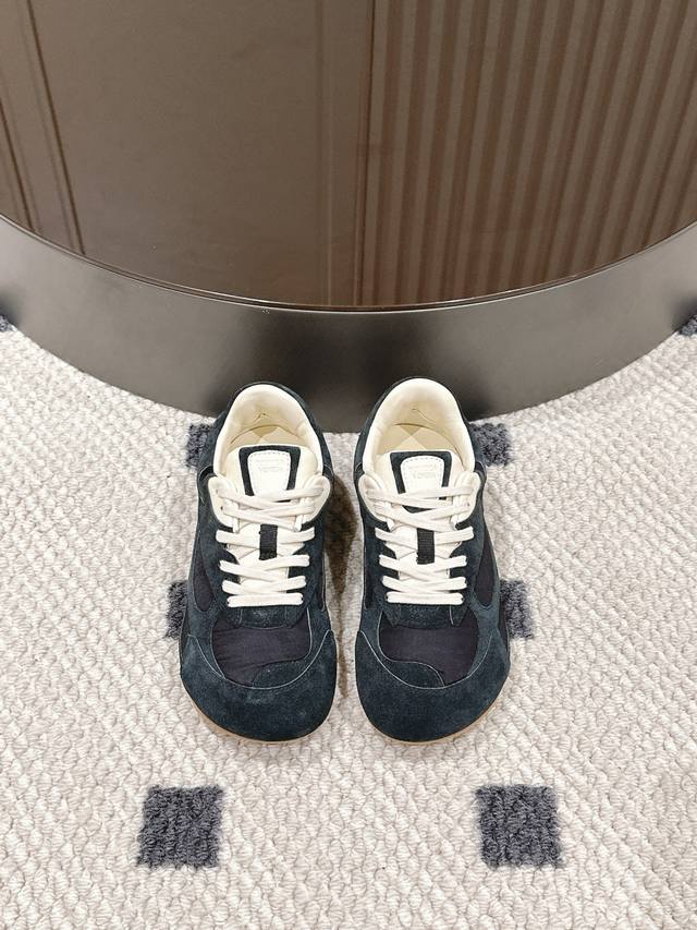 bottega Veneta Bv 25Ss New Forrest Gump Shoes, Dexter Sneakers, Sneaker, Tech