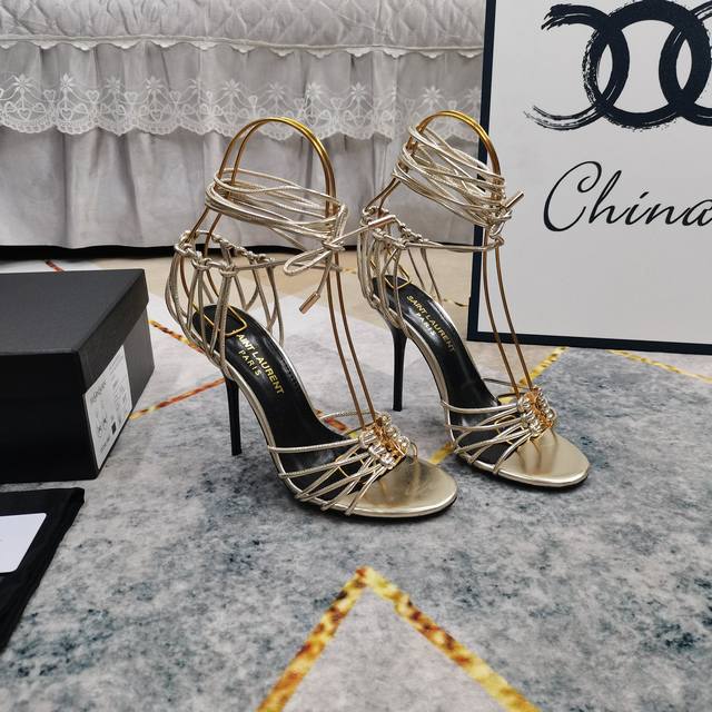 New Color Ysl Strappy High-Heeled Sandals Perfect Details Delicate Texture Of St
