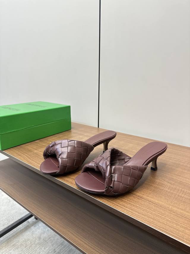 bv Botteg* Veneta Ssbv New Internet Celebrity Woven Slippers Bv's Items This