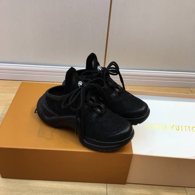 l Archlight Series New Dad Slippers Dilraba, Zhong Chuxi And Song Yanfei Are