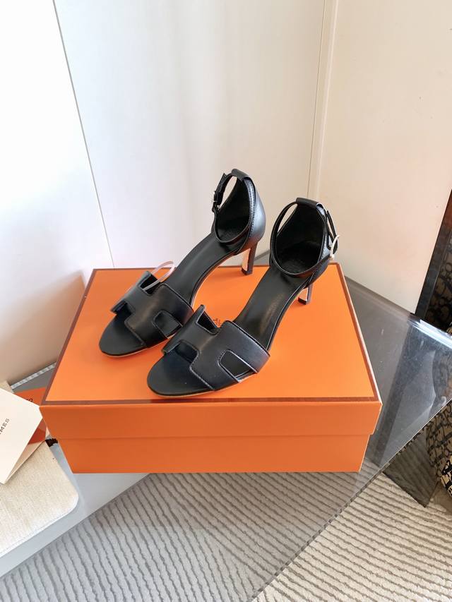 Hermes Counter New Spring And Summer Glamour Sandals Experienced Craftsmen Handm