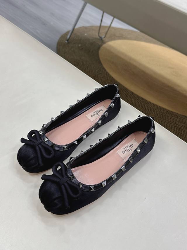 valentino Garavabi Orange Satin Bow-Decorated Ballet Flats Factory Price Pp T