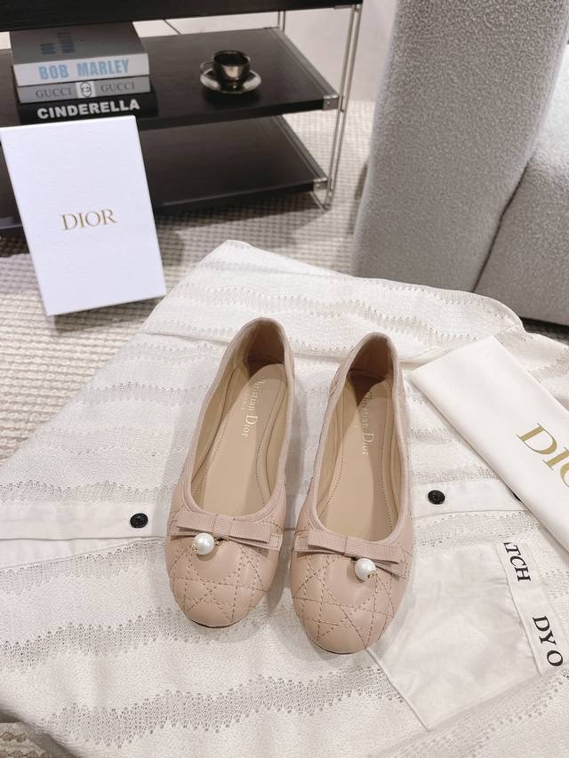 dior 24 Early Spring New Ballet Flats New Dior Pearl Diamond Pattern Ballet F