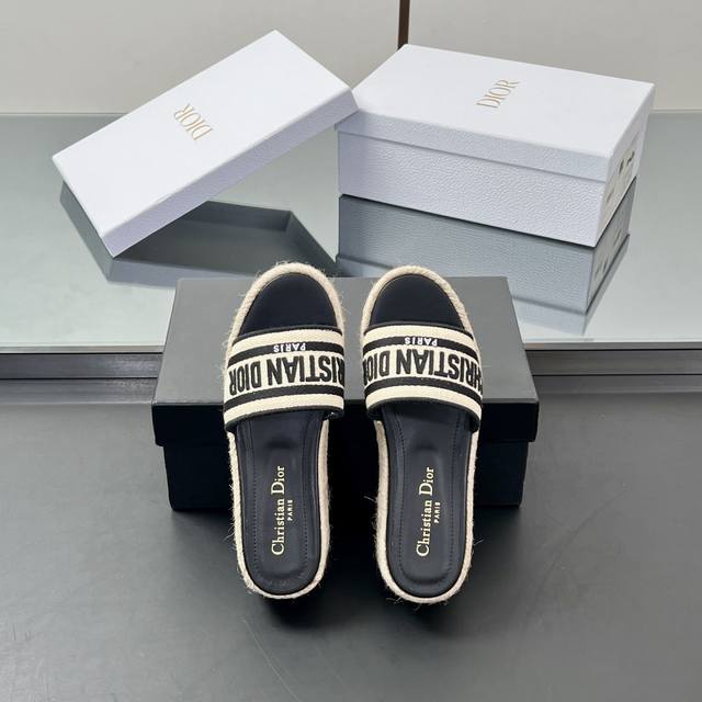 Factory Dior 2025 Spring And Summer New Ivieta Dway Jelly Color Flat Flip Flops