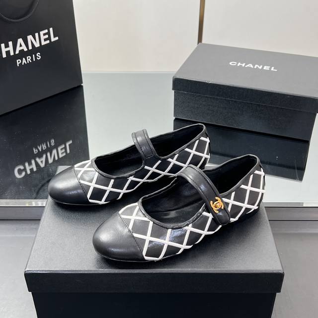 Factory Price, High Volume Model, , 2025 Summer New Chanel Mesh Embroidered Mary