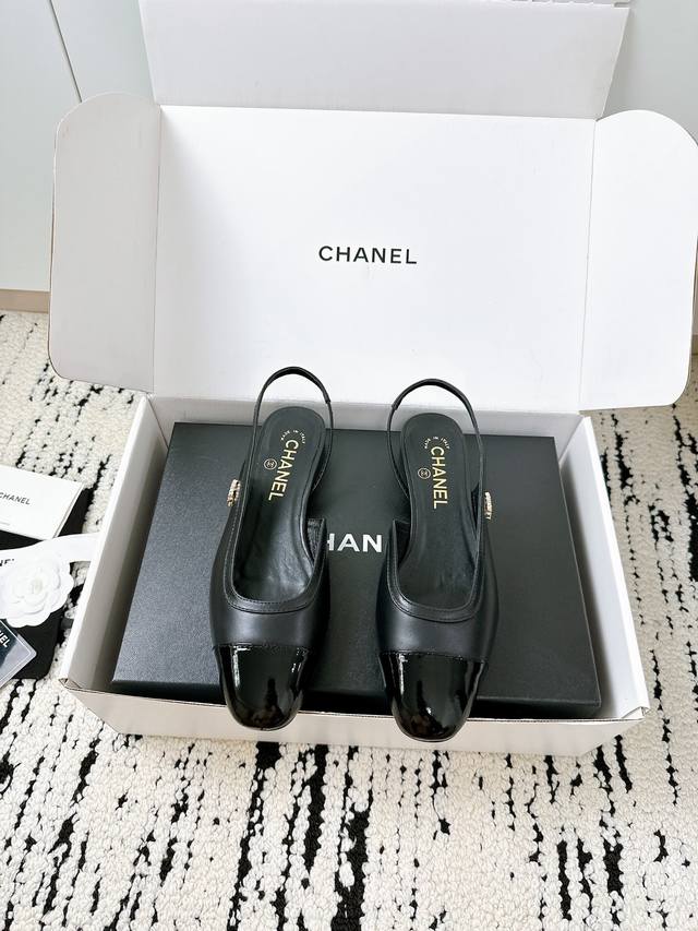 Top-Level Purchasing Mary Jane Flat Sandals The Catwalk Style Is Absolutely Too