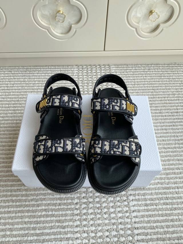 25 New Color Dio Dioract Series Beach Shoes Velcro 3D Old Flower Embroidery S