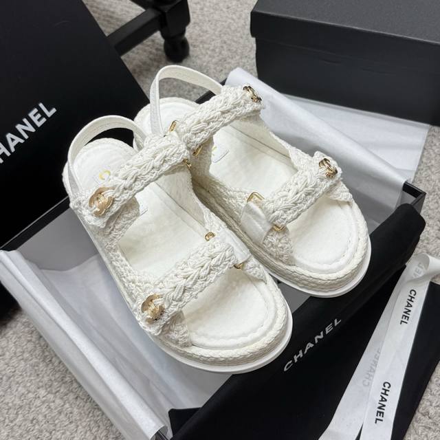 Classic Style * 25C Spring And Summer Classic Sandals And Beach Shoes Are Popula