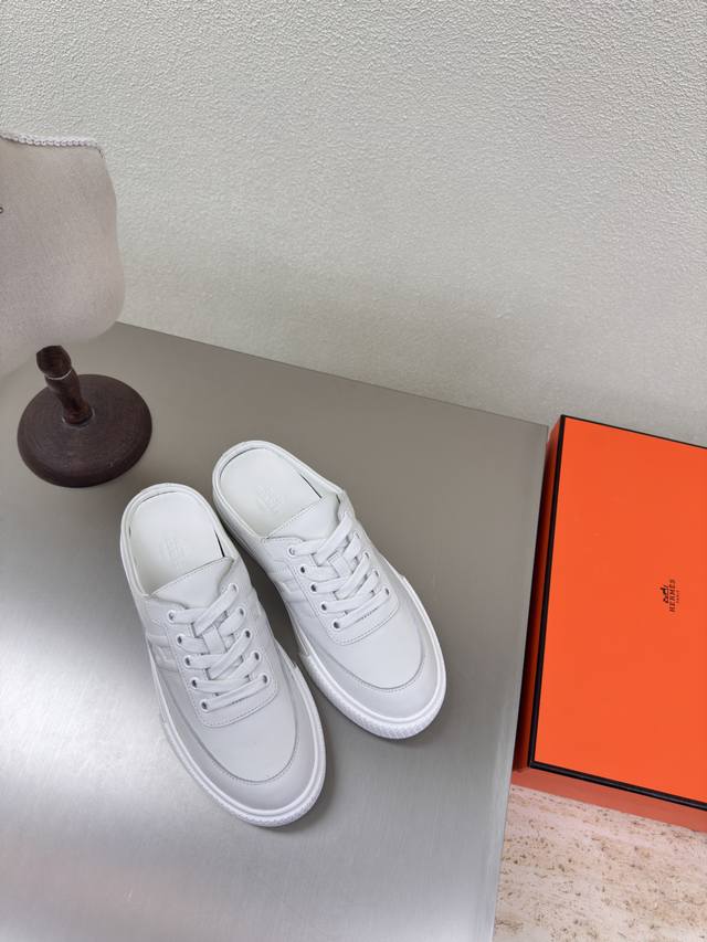 Hermes Keep Sports Half-Slippers Classic With Raised Logo White Calfskin High-En