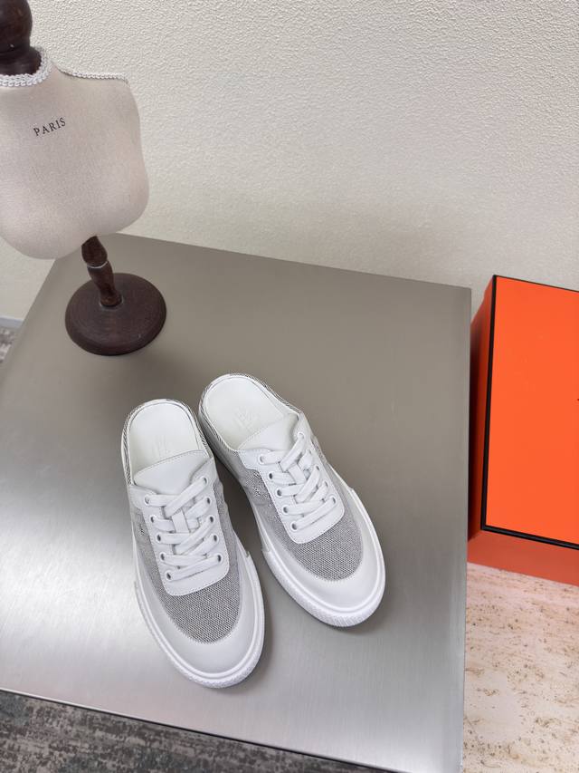 Hermes Keep Sports Half-Slippers Classic With Raised Logo White Calfskin With Cl
