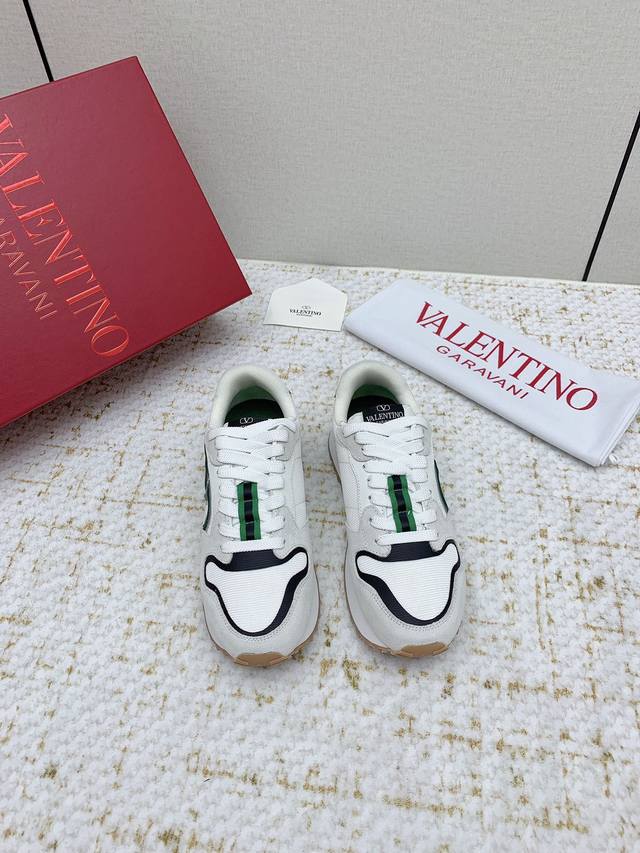 Factory High Version Valentino V Home 25Ss New Casual Thick-Soled Daddy Shoes Co