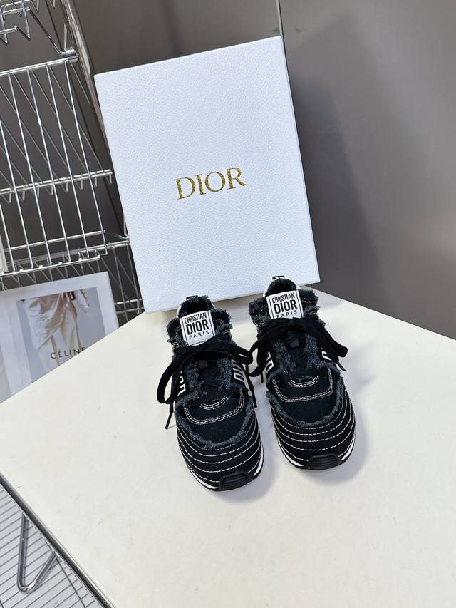 dior Dior Spring And Summer Catwalk Graffiti Sketch German Training Shoes For