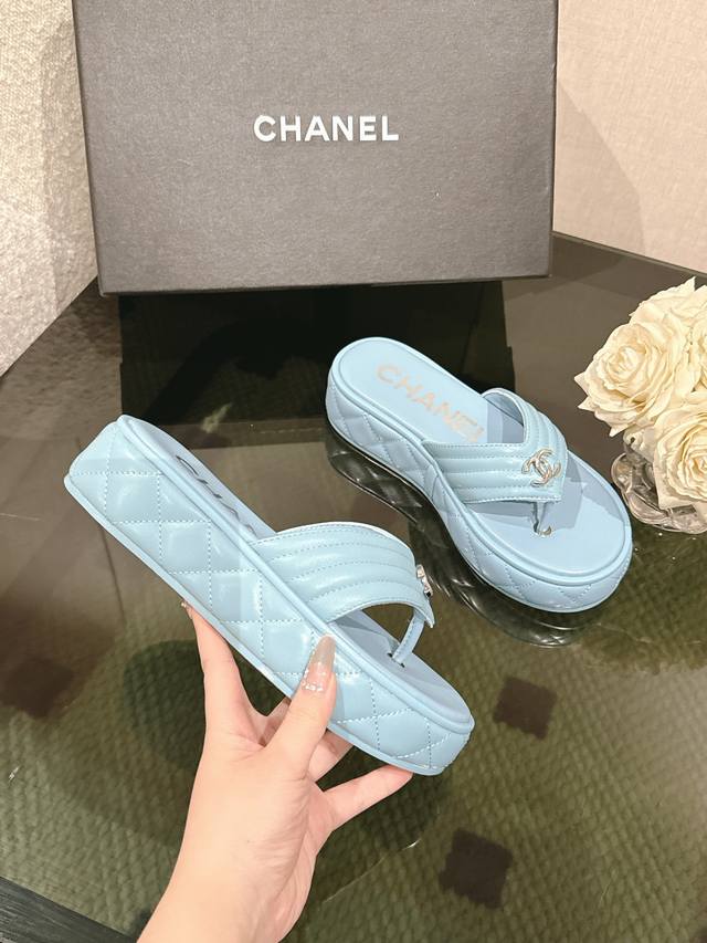 25 C Spring And Summer Sandals High Version Thick-Soled Sandals Are So Beauti