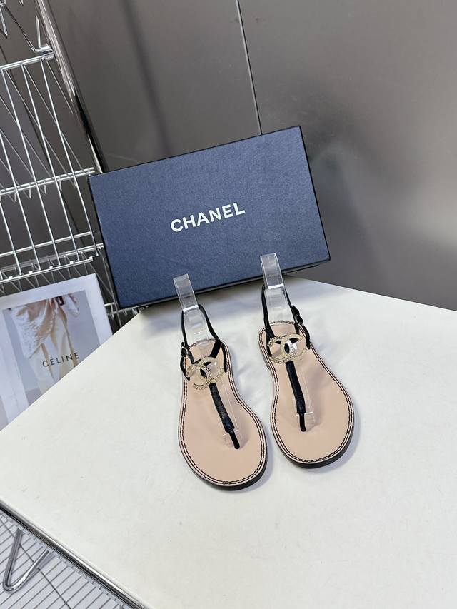 chanel Chanel's New Summer Flip-Flops Are A Must-Have For The Beach. Many Int