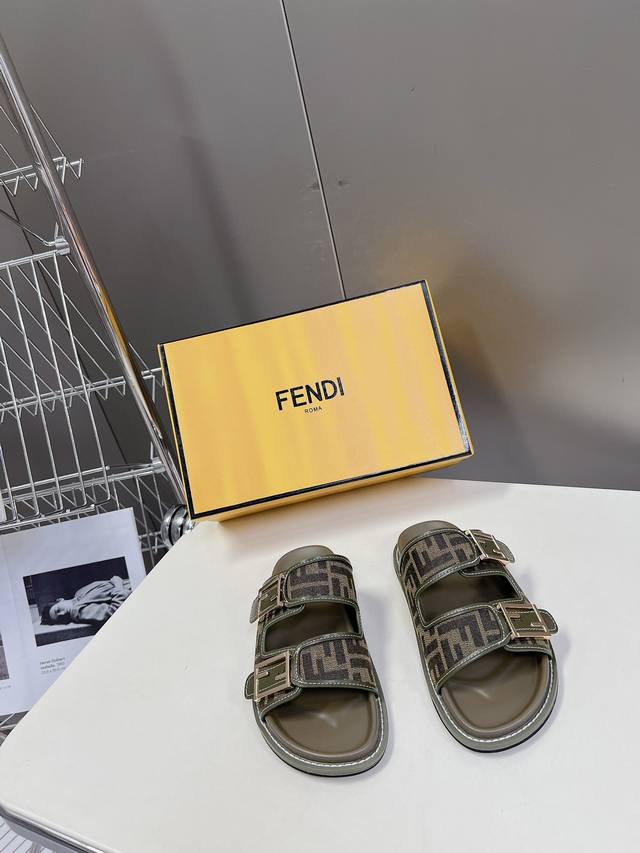 Top Original Fendi Couple's Double-Strap Flat Slippers With Ff Baguette Decorati