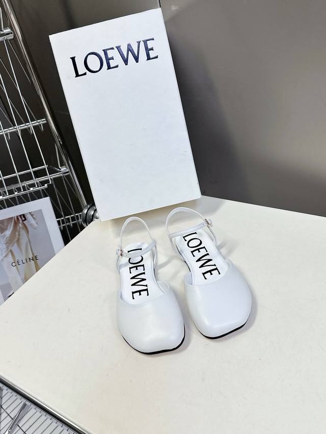 Loewe 2025 Spring And Summer Latest Fashion Sandals This Year's Hottest Brand, M