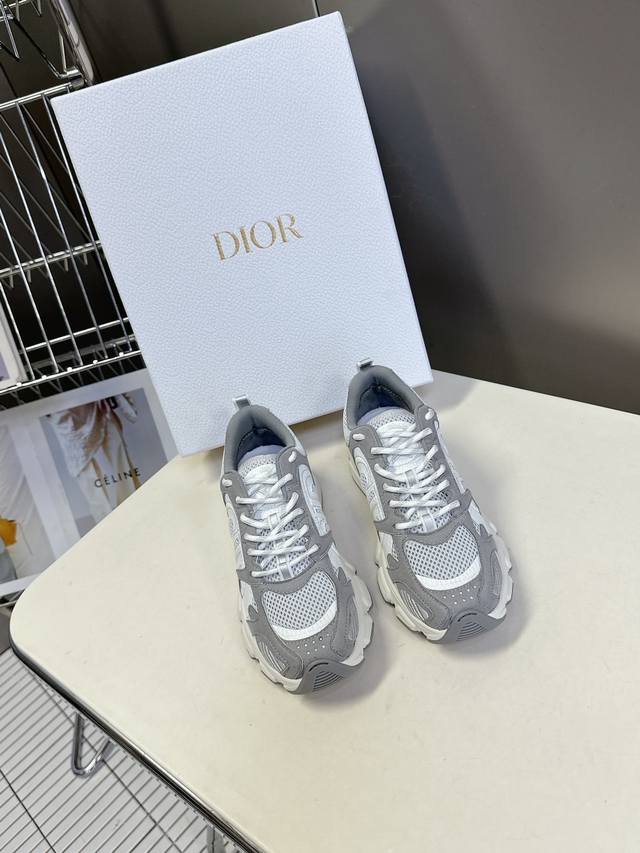 dior Chrono Series Sports Shoes Taikoo Hui Rmb11870 Purchase And Development
