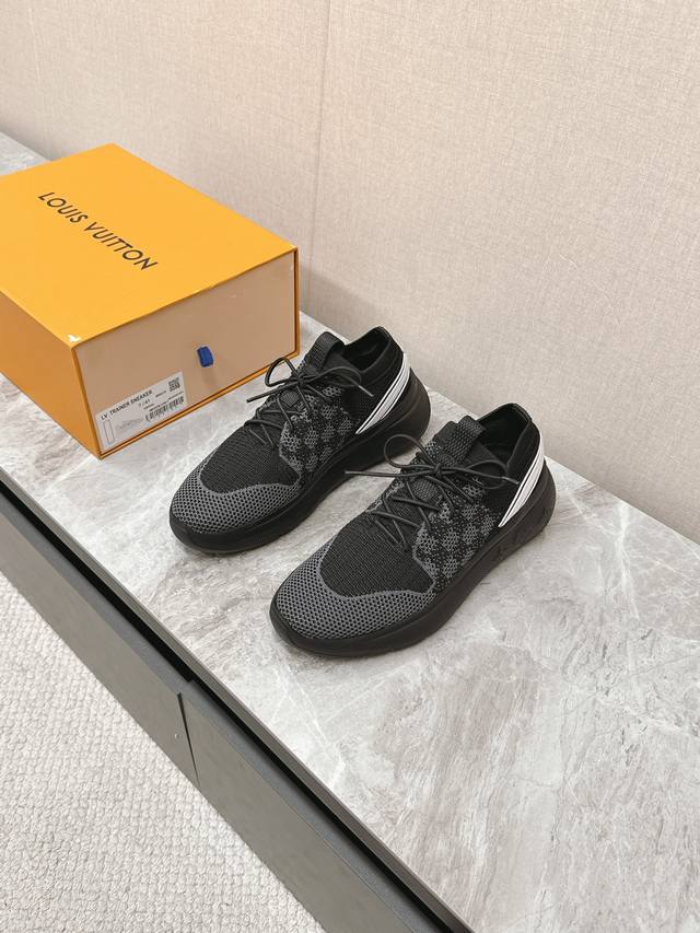 Instant Price: Louis Vuitton 25Ss Latest Stretch Fabric Sneakers. The Most Popul