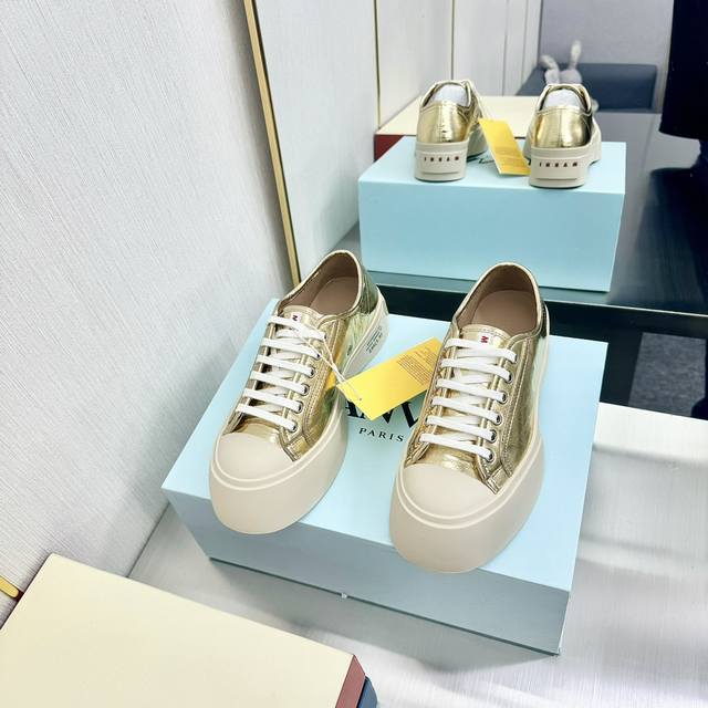Top Version First Layer Leather Marni Niche Brand Popular Thick-Soled Platform S