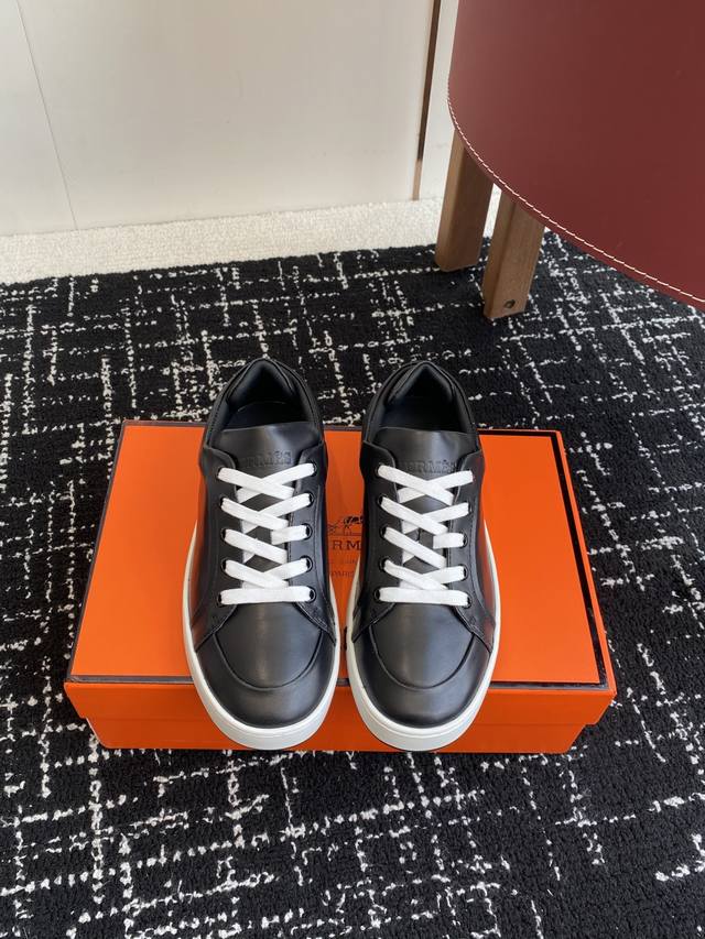Purchasing Level Hermes Couple Style H-Lace Sneakers The Craftsmanship Is Extrem