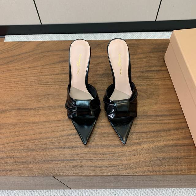 gianvit* Ross* Pointed High-Heeled Slippers Are Classic And Versatile. They C