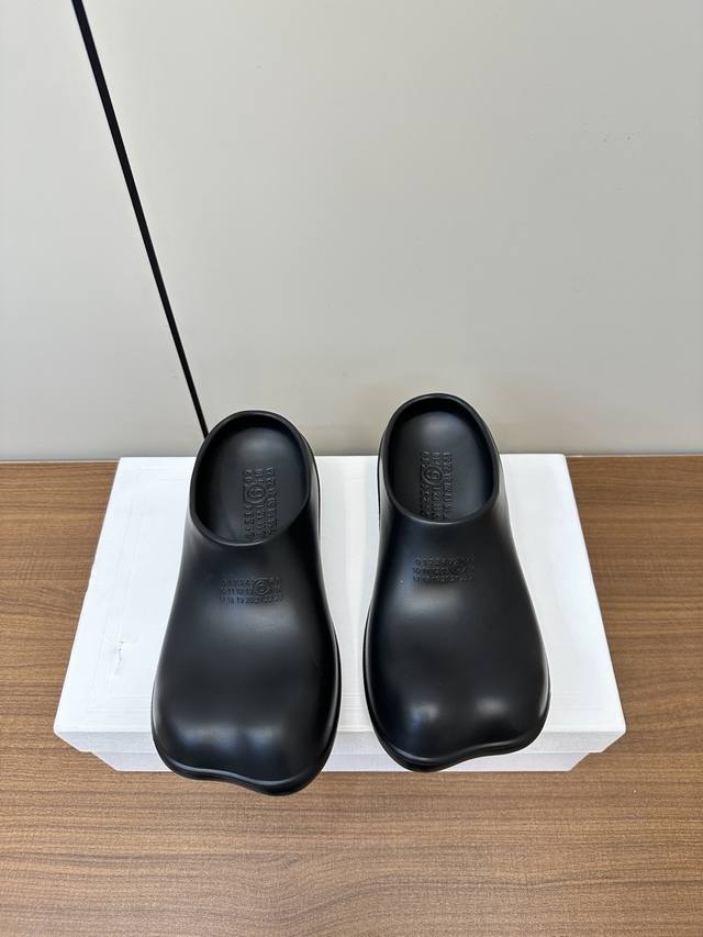 maison Marginal* Mm6 Margiela 24Ss New Mickey Slippers Special Price Size 35-