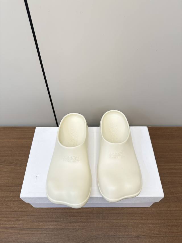 maison Marginal* Mm6 Margiela 24Ss New Mickey Slippers Special Price Size 35-