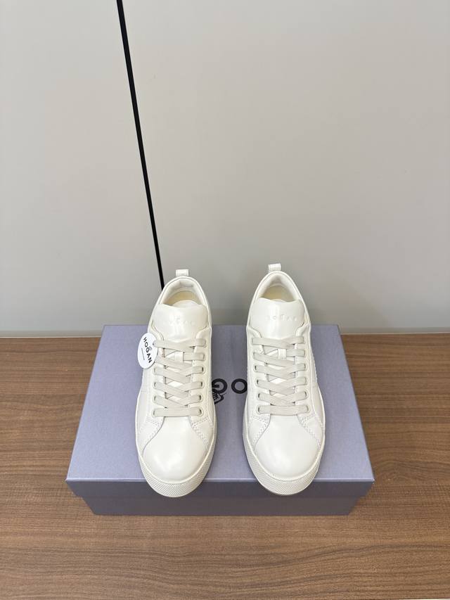 hogan H681 Series Couple Style White Shoes Casual Fashion Sports Shoes Men's