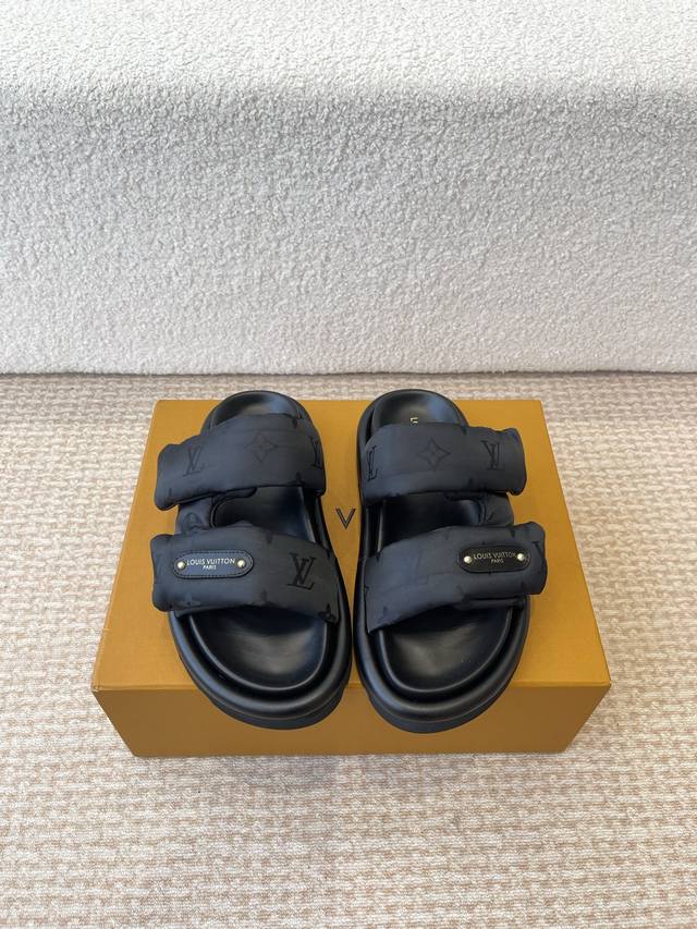 Men's 10Louis Vuitto* 25Ss Couple's Flat Slippers Another Hot Item, The Latest E