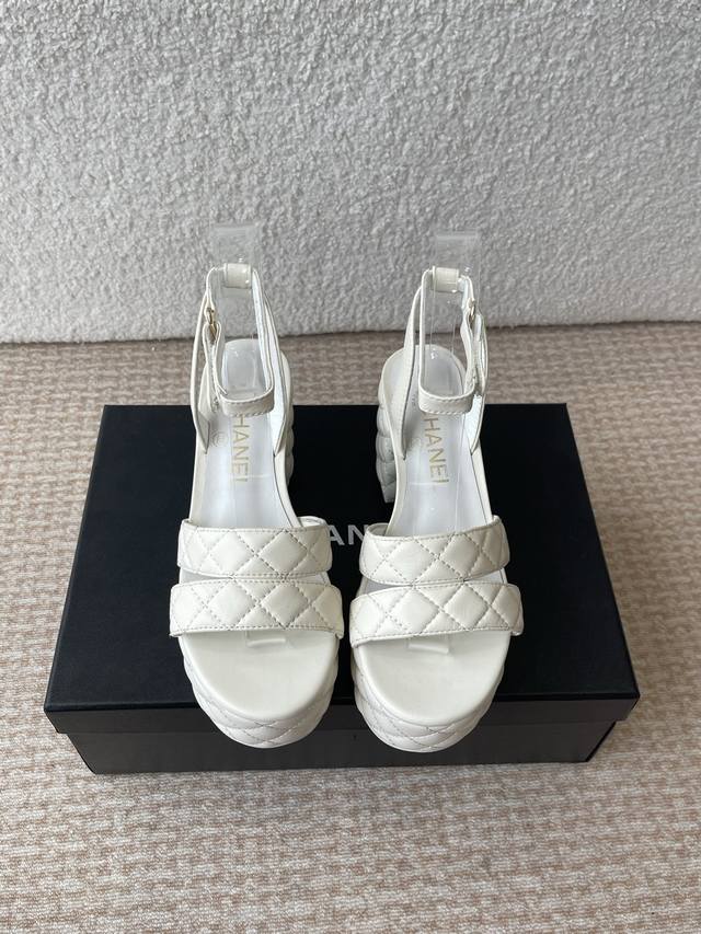 Official Website Synchronized Box Packaging Chanel Xiaoxiang 25Ss Latest Catwalk