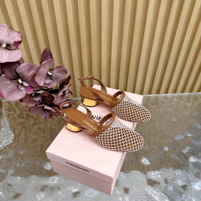 ferragamo Ferragamo 25Aw Early Spring New Mesh Metal Round Heel Sandals Fashi