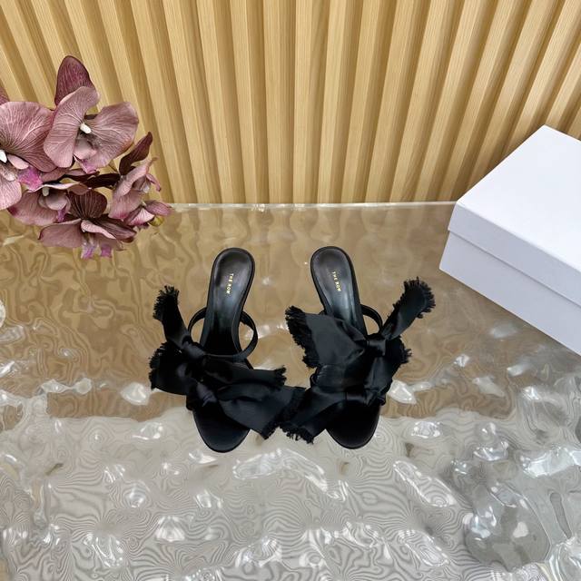 Purchasing Level The Row 25Ss New Pleated Flat High-Heeled Slippers High-Quality