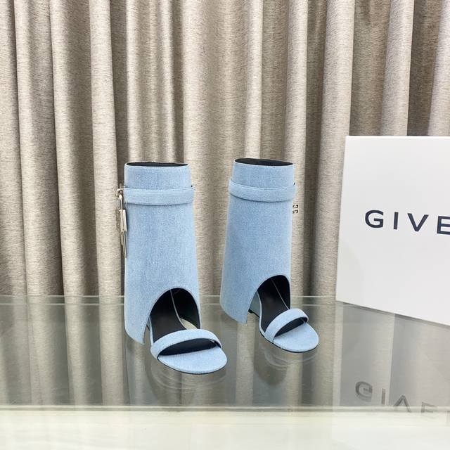 Top Version Made To Order Givenchy New Fashion Ankle Boots Shiny Leather Boots O