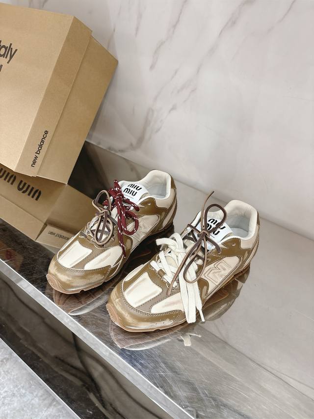 miu Mi* New Balance Co-Branded Casual Shoes. With The Popularity Of Sports Sh