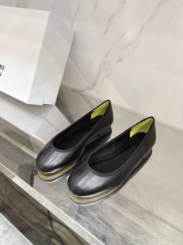 Dongguan-Produced Purchasing-Level Phoebe Philo 2025 Early Spring New High Heels