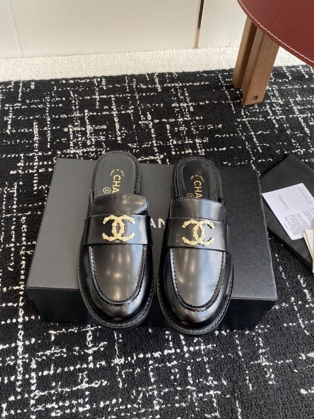 Purchasing Level Chanel 25Ss Chanel New Style Chanel Buckle Half-Slippers, A Mus