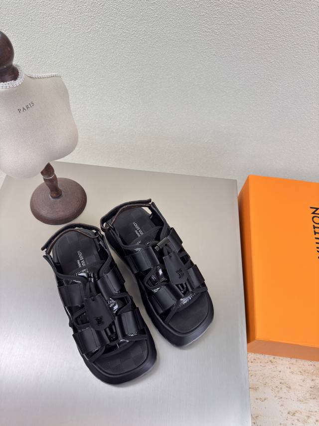l Donkey Thick-Soled Beach Sandals High Version With Airplane Box High Qualit