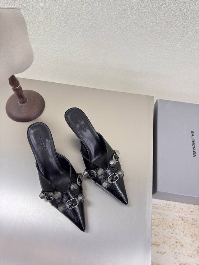 balenciag Mid-Heel Rivet Pointed Slippers Black Fabric: Butter Leather Lambsk