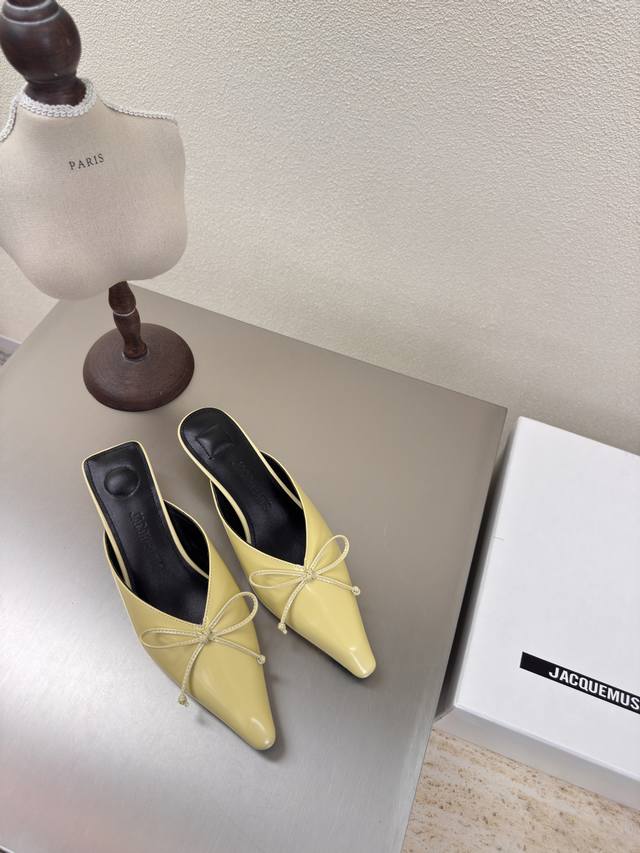 jacquemus25Ss Pointed Simple Bow Slippers Simple Bow Decorated Slingback Shoe