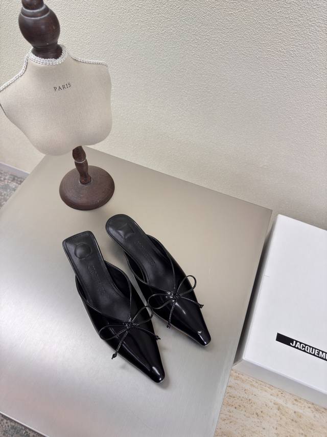 jacquemus25Ss Pointed Simple Bow Slippers Simple Bow Decoration Back Shoes Bl