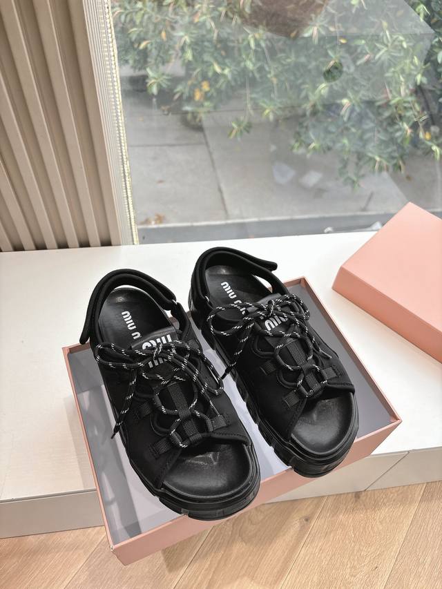 Purchasing Level G021 In Stock Top Version Miu Miu Hollow Woven Ballet Shoes Pig