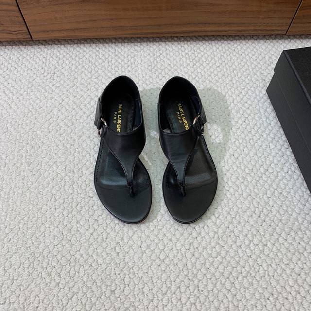 saint Lauren* Flat Sandals The Whole Version, Including The Metal Products An